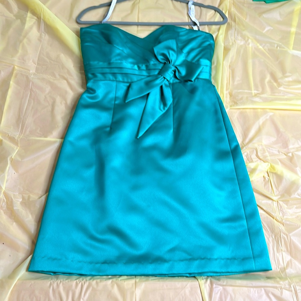 Gorgeous Alfred Angelo strapless dress size 4